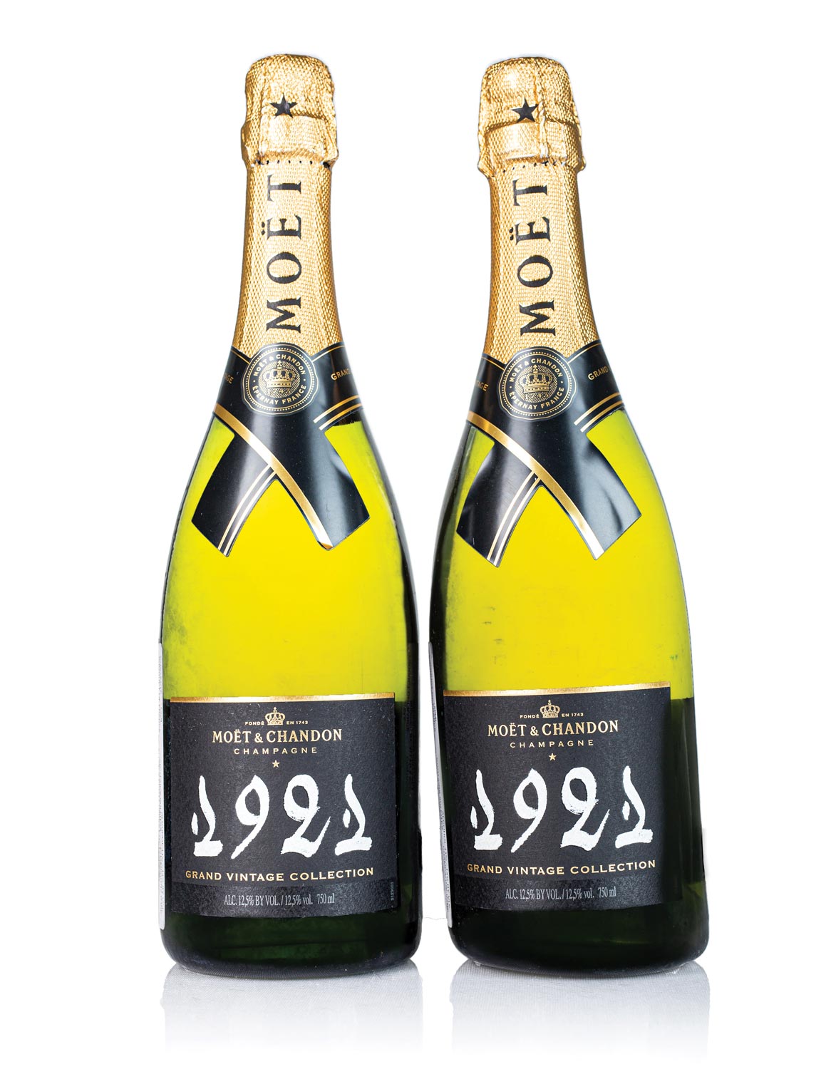 Lot 481: 1 bottle each 1921 Moet & Chandon Vintage Champagne